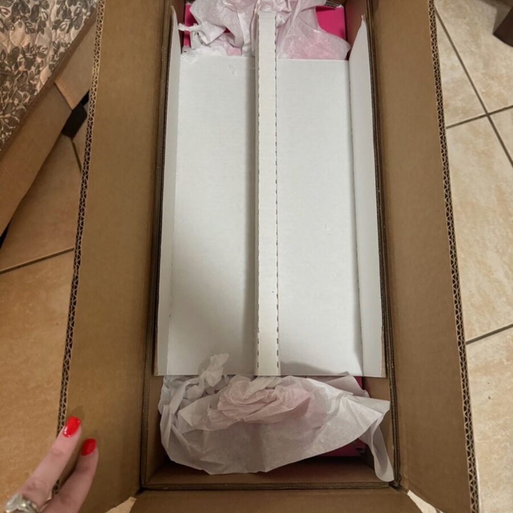 Barbie Collector's Box Set - Picture 3 of 6